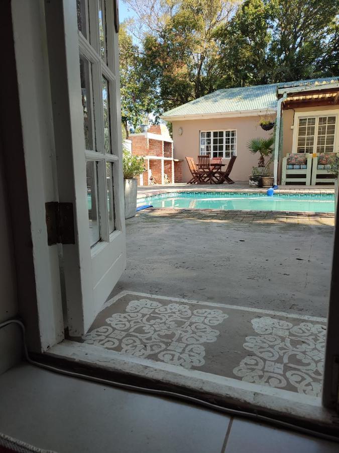 פורט אליזבת' Paradise In The City Cottage Two מראה חיצוני תמונה